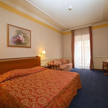 Continental Отель