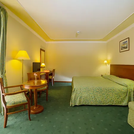 Continental Hotel