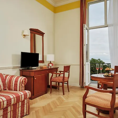 Hotell Continental 3*
