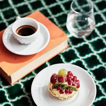 Continental 3* Οπατία