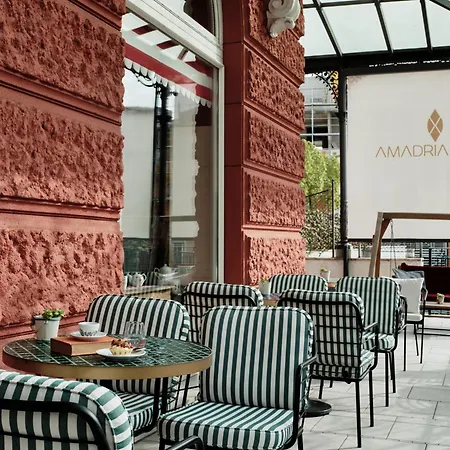 Continental Οπατία