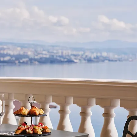 Continental Ξενοδοχείο 3*