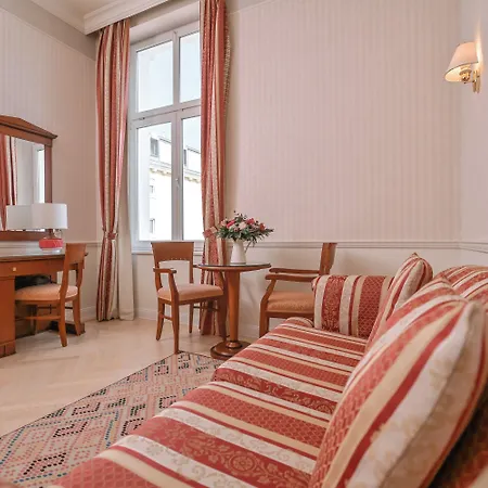 Continental Hotel