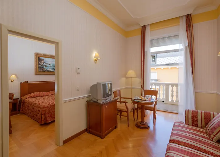 Hotell Continental 3*