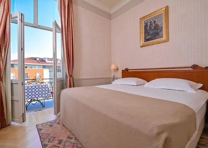 Continental Hotell 3*