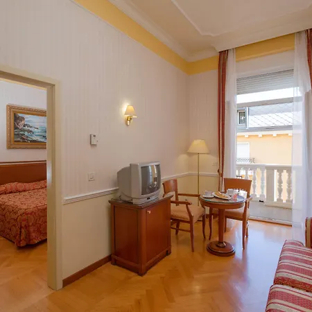 Hotell Continental 3*