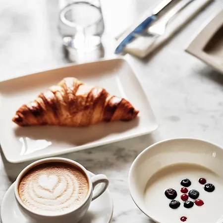 호텔 Continental 오파티아