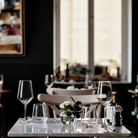 호텔 Continental 오파티아