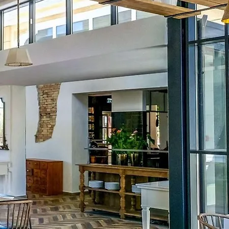 Hotell Continental 3*